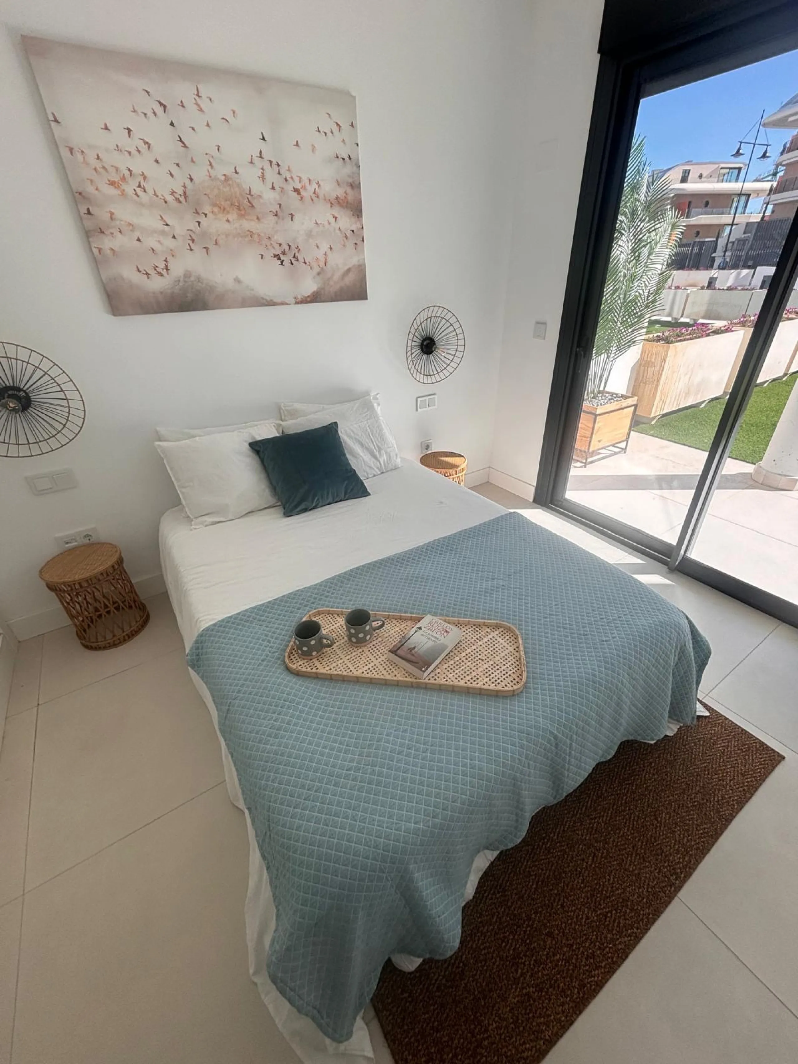 Discover an exquisite two-bedroom, two-bathroom luxury apartment featuring a spacious terrace, perfectly designed for both relaxation and entertainment. Located in the exclusive El Higuerón area of Fuengirola, this brand-new, fully furnished residence off