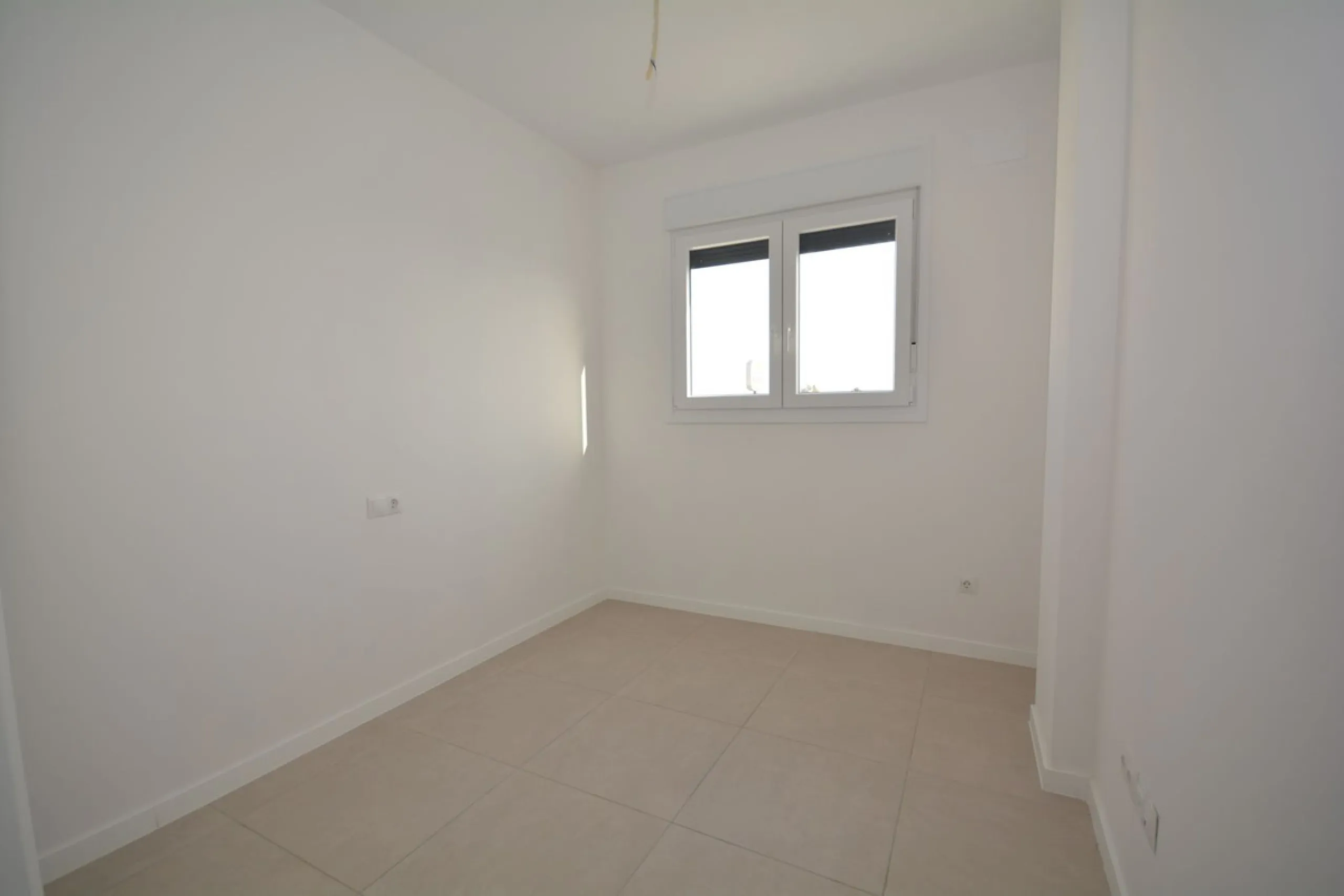 Contemporary 2 bedroom apartment for sale in Estepona west