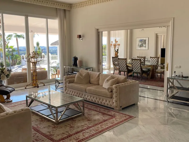 ВЕЛИКОЛЕПНЫЙ ОСОБНЯК С ПАНОРАМНЫМ ВИДОМ В MIJAS PUEBLO