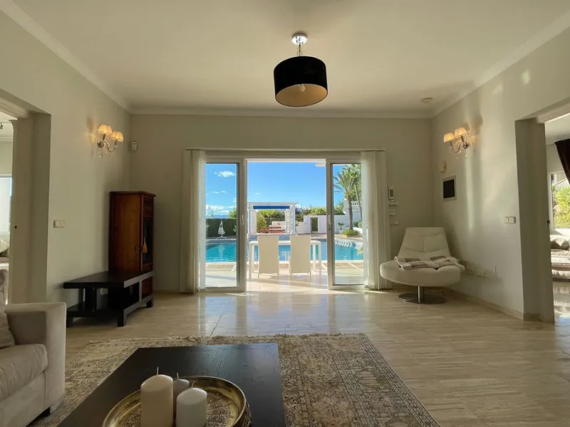 ВЕЛИКОЛЕПНЫЙ ОСОБНЯК С ПАНОРАМНЫМ ВИДОМ В MIJAS PUEBLO