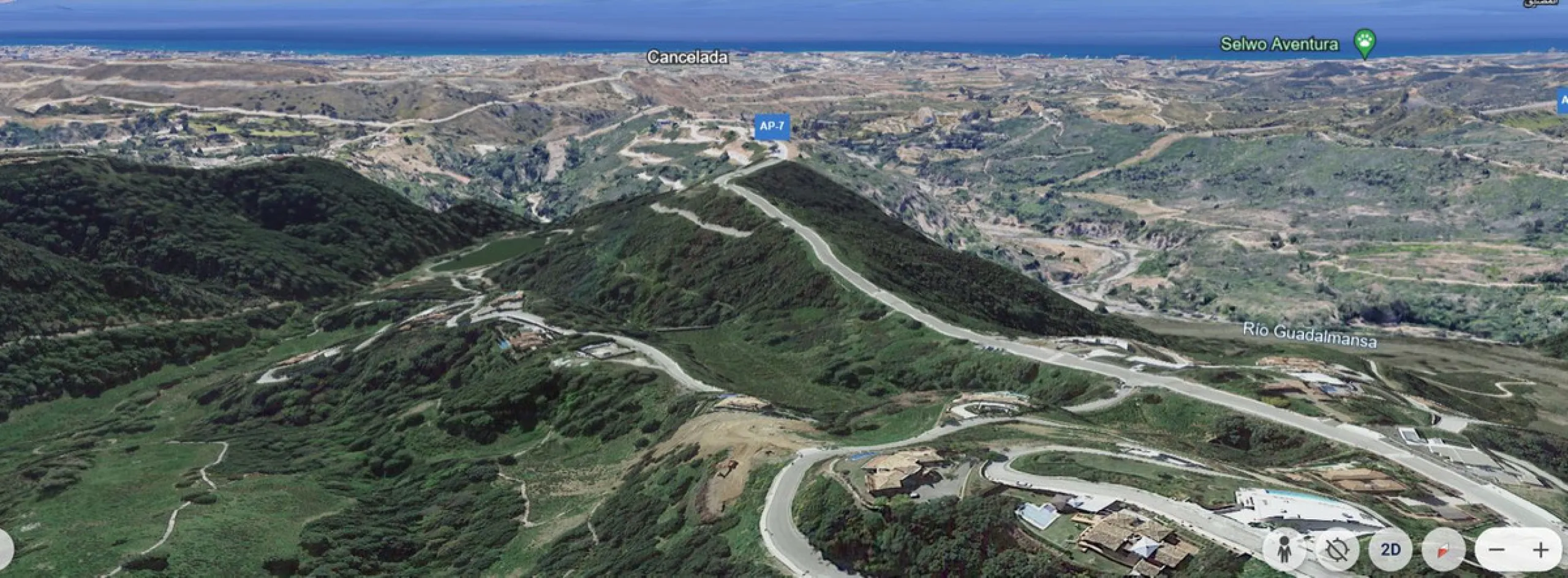 Monte Mayor: Big plot with Project and Licence ready to built. This plot is in the perfect setting to build a villa overlooking the green mountains of Benahavis, Landscape and Sea.