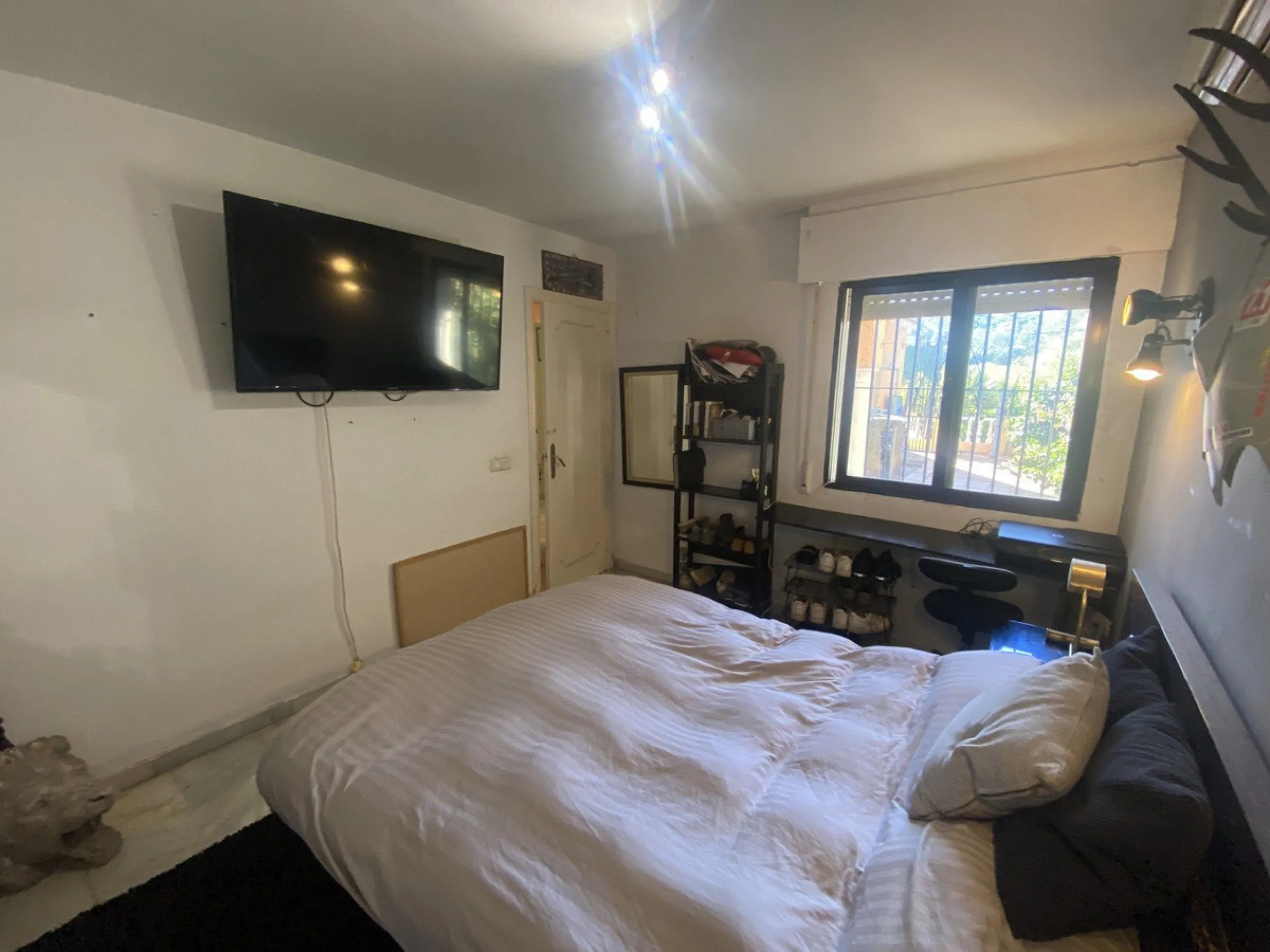 House - Detached Villa в продаже в Mijas, Málaga. В доме 6 спален и 3 ванных комнат. Площадь дома 346 м². Площадь участка 968 м²