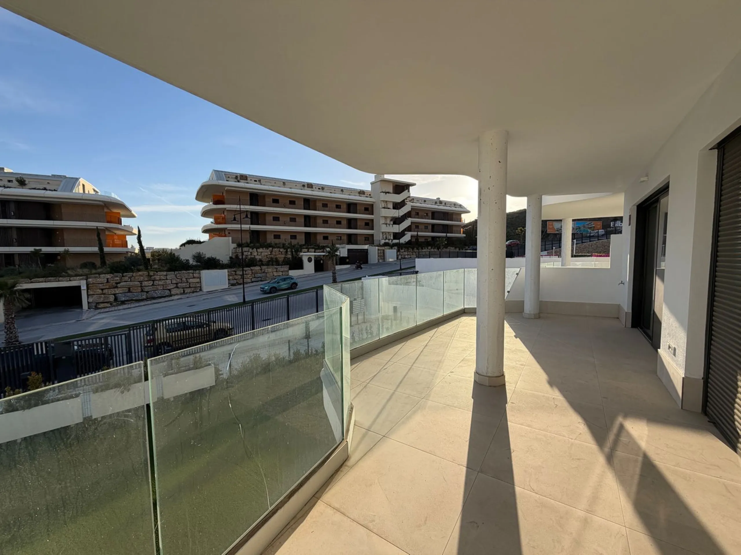 Apartment - Middle Floor Apartment в продаже в Fuengirola, Málaga. В доме 2 спален и 2 ванных комнат. Площадь дома 75 м²