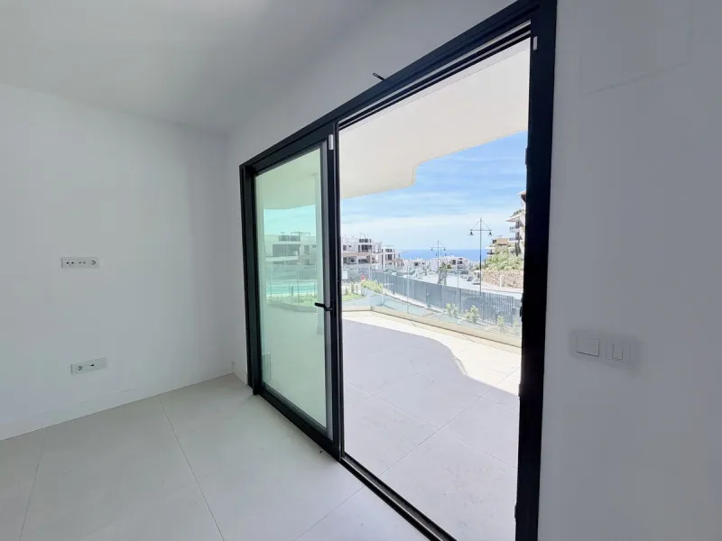 Apartment - Middle Floor Apartment в продаже в Fuengirola, Málaga. В доме 2 спален и 2 ванных комнат. Площадь дома 75 м²