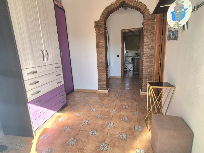 House - Semi-Detached House в продаже в Alhaurín el Grande, Málaga. В доме 4 спален и 3 ванных комнат. Площадь дома 180 м². Площадь участка 320 м²