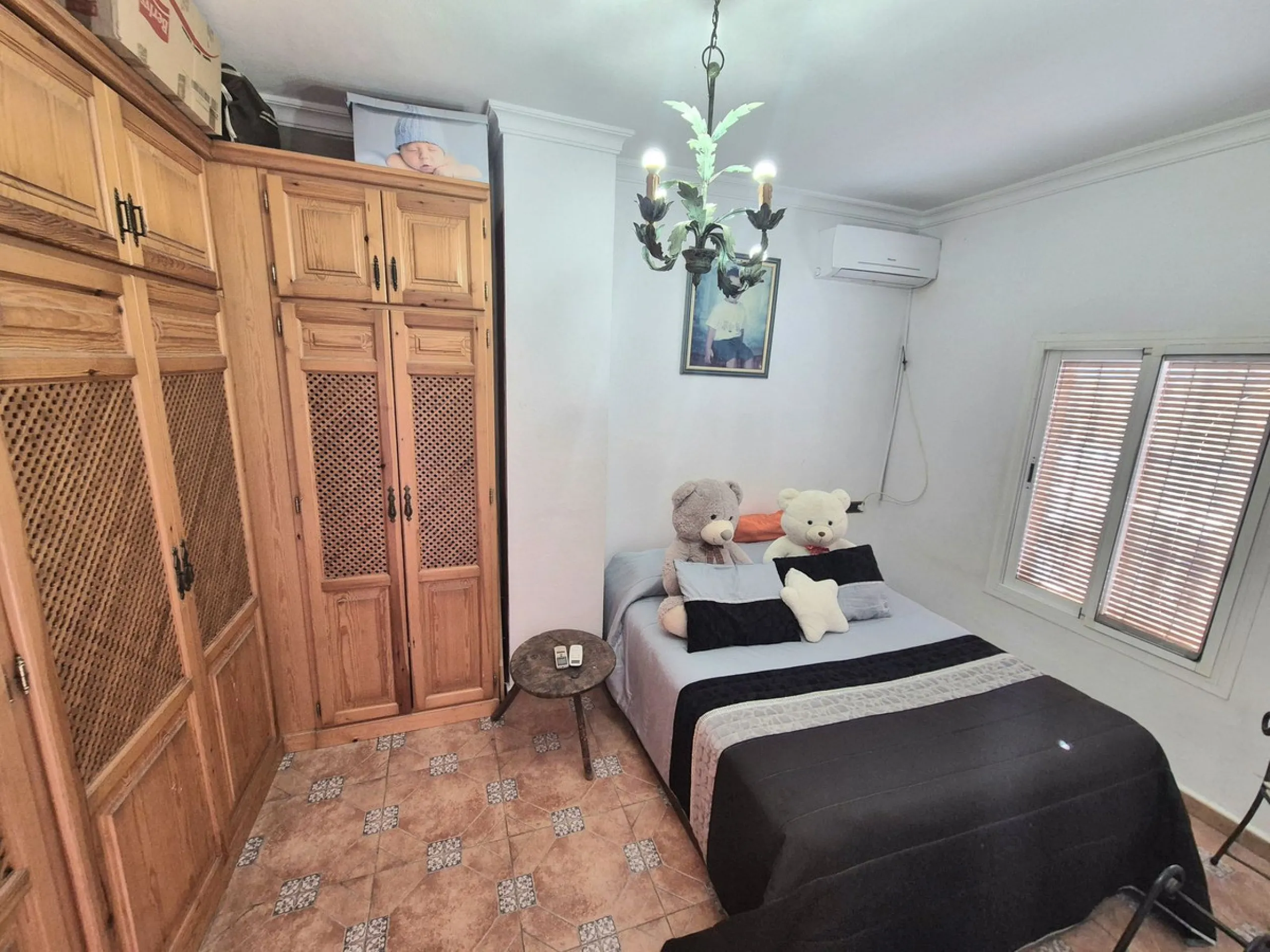 House - Semi-Detached House в продаже в Alhaurín el Grande, Málaga. В доме 4 спален и 3 ванных комнат. Площадь дома 180 м². Площадь участка 320 м²