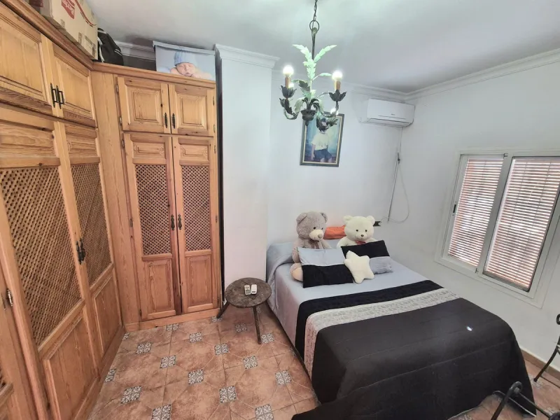 House - Semi-Detached House в продаже в Alhaurín el Grande, Málaga. В доме 4 спален и 3 ванных комнат. Площадь дома 180 м². Площадь участка 320 м²
