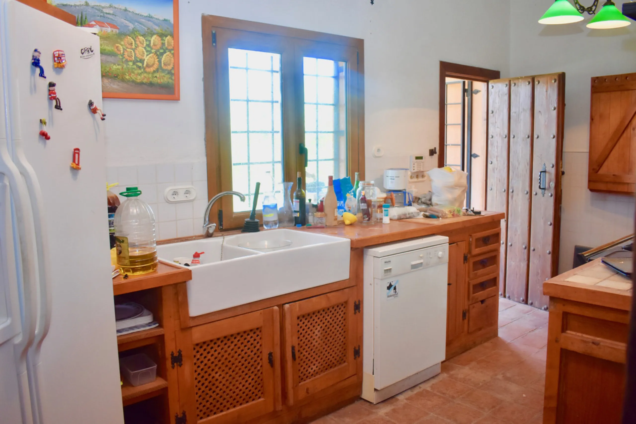 Beautiful 4 bedroom Detached Villa located on a superb plot of 6,500m2 with a large private pool & only 10 minutes from La Cala de Mijas!