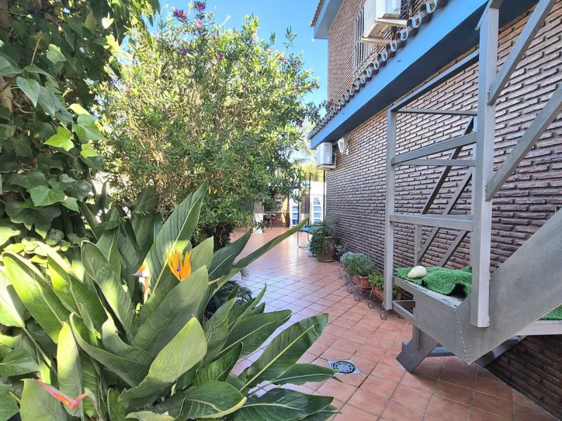 House - Semi-Detached House в продаже в Alhaurín el Grande, Málaga. В доме 4 спален и 3 ванных комнат. Площадь дома 180 м². Площадь участка 320 м²