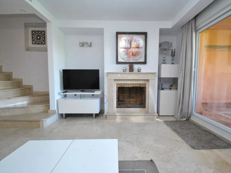 Townhouse in Royal Cabopino | Sea & Golf Views & Walking Distance to the Beach