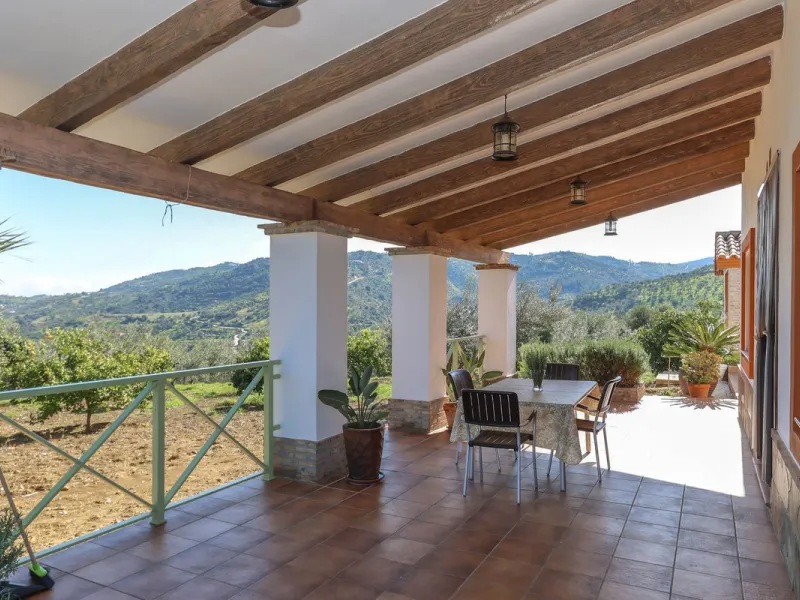 Beautifully Presented Finca