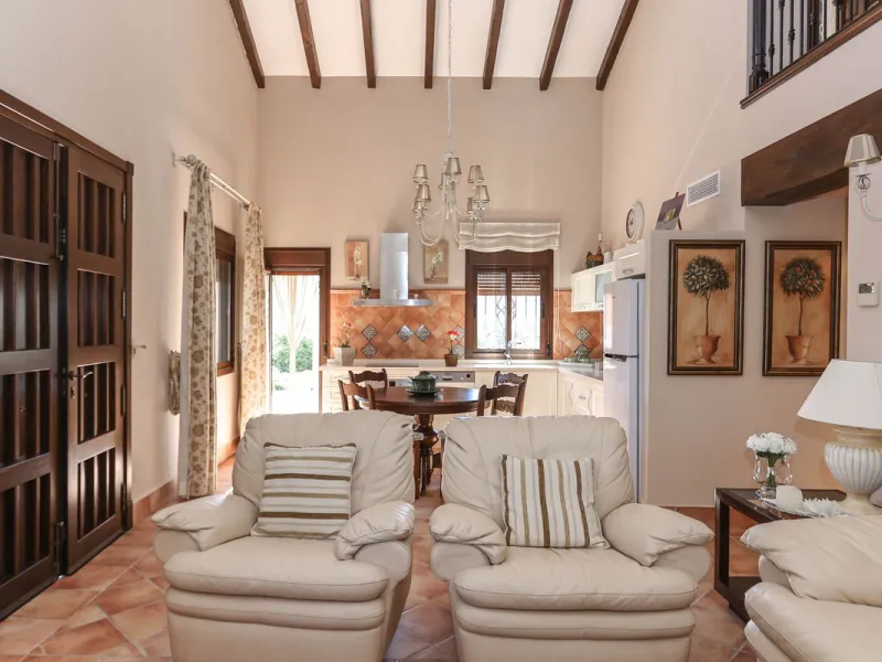 Beautifully Presented Finca