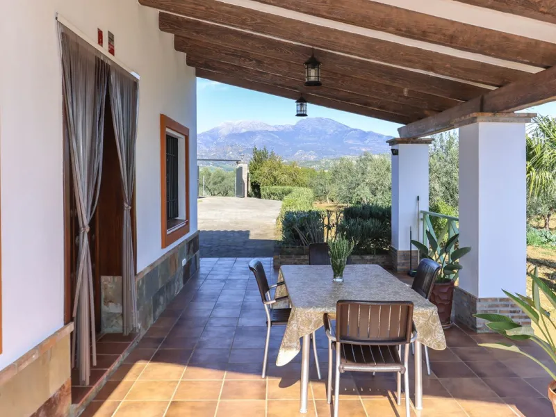 Beautifully Presented Finca