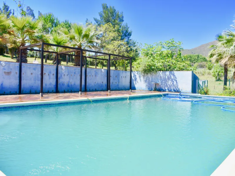 Beautiful 4 bedroom Detached Villa located on a superb plot of 6,500m2 with a large private pool & only 10 minutes from La Cala de Mijas!