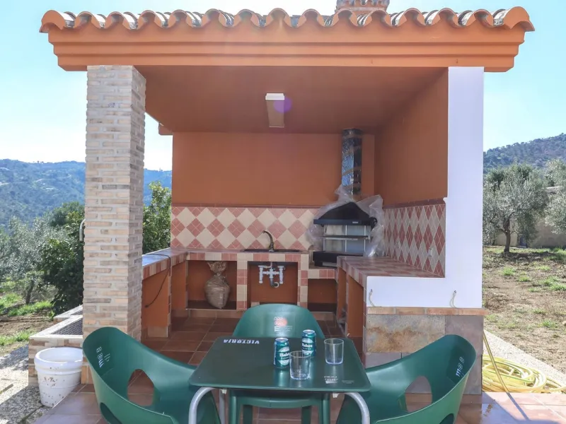 Beautifully Presented Finca