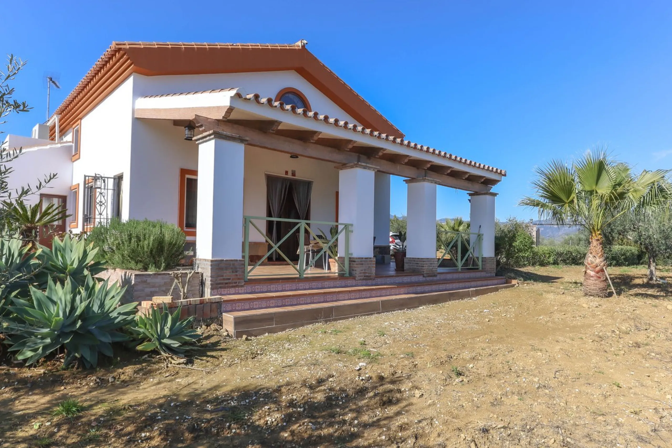 Beautifully Presented Finca