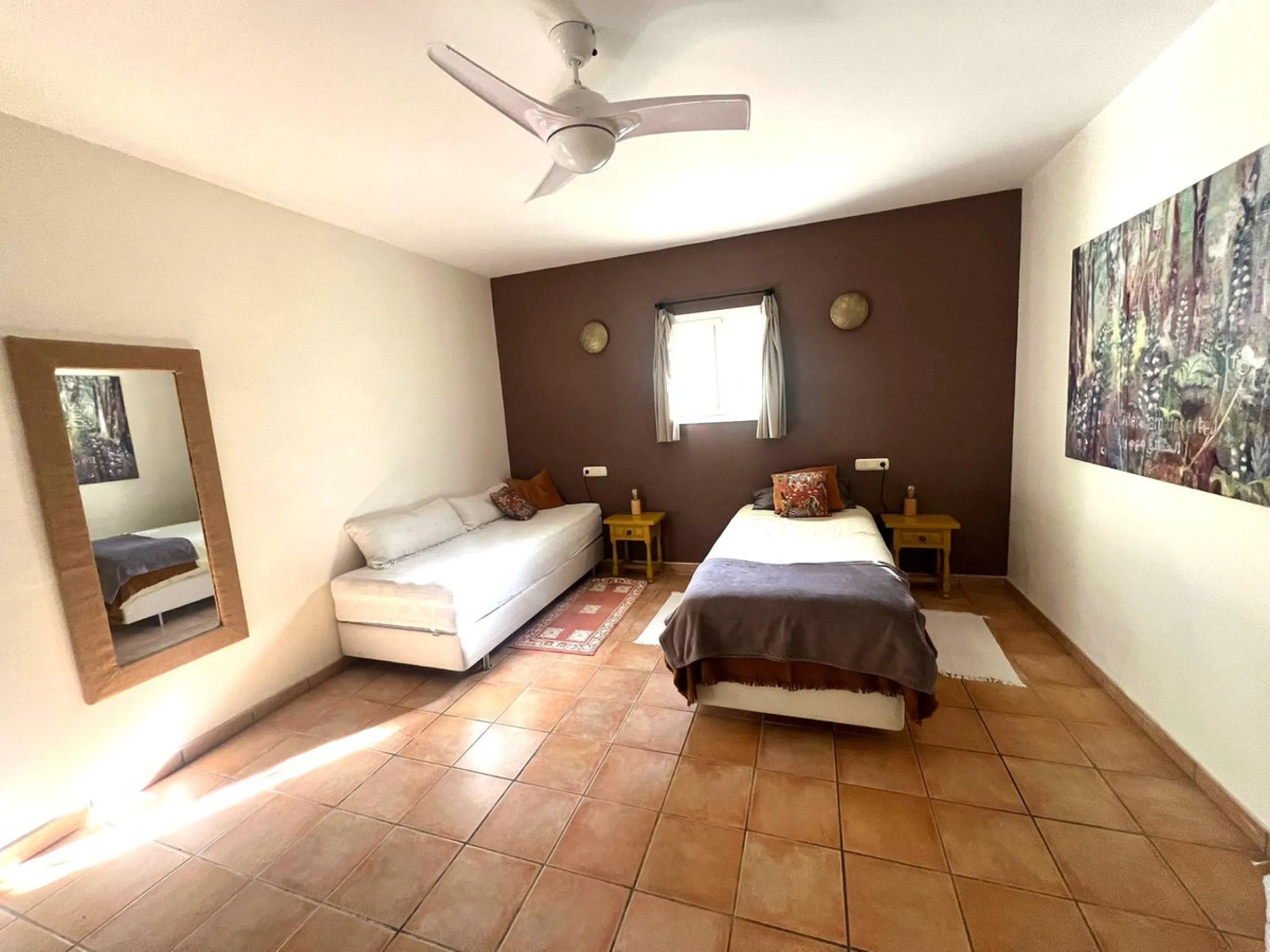 Charming rustic finca situated less than 10 minutes to the centre of Coin,