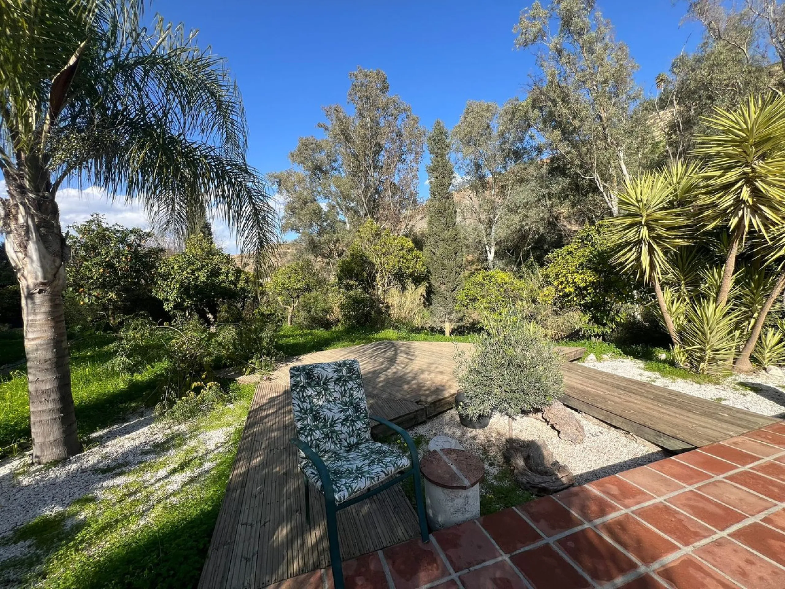 Charming rustic finca situated less than 10 minutes to the centre of Coin,