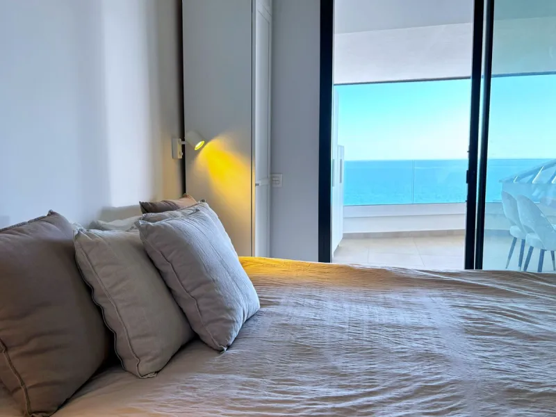 Exclusive Luxury Apartment with Panoramic Sea Views in Reserva del Higuerón, Fuengirola