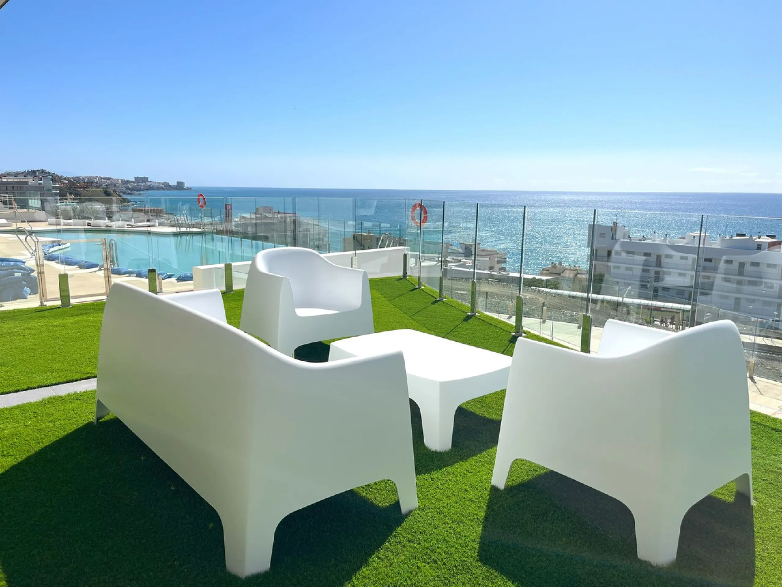 Exclusive Luxury Apartment with Panoramic Sea Views in Reserva del Higuerón, Fuengirola