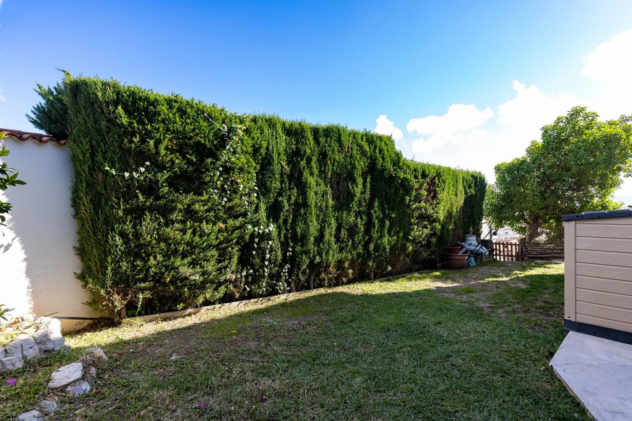 Beautiful fully renovated 3 bedroom villa with panoramic sea views in Torreblanca.