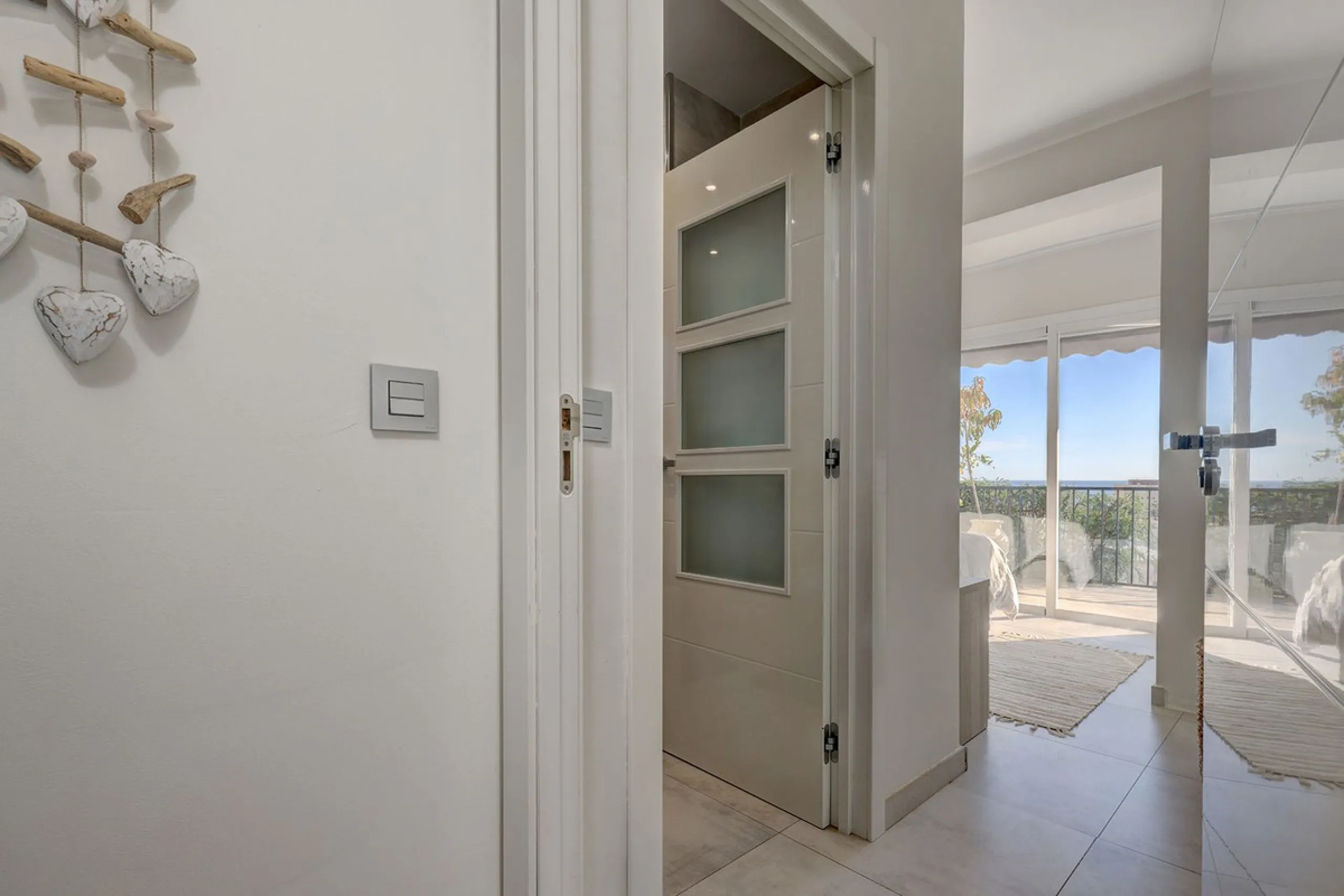Beautiful fully renovated 3 bedroom villa with panoramic sea views in Torreblanca.