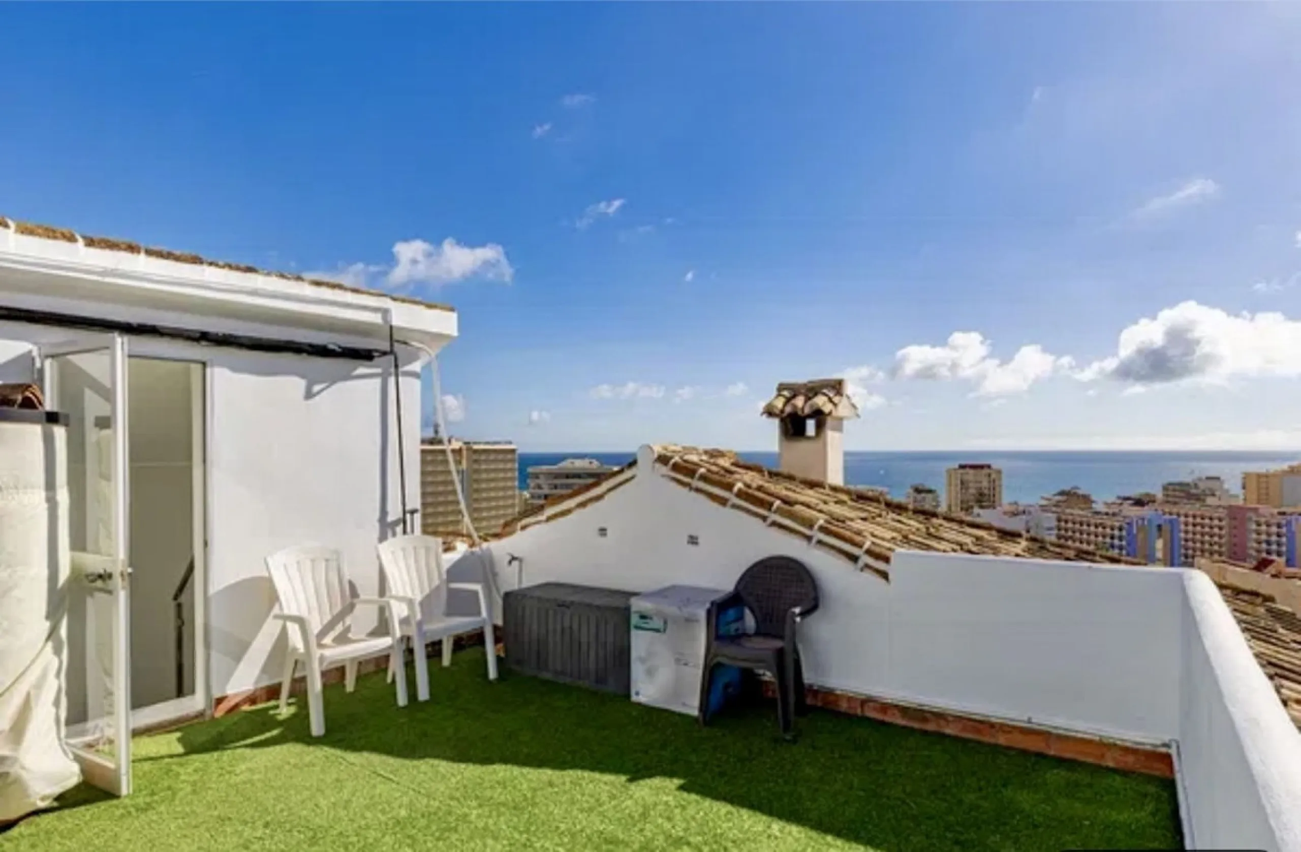 Beautiful fully renovated 3 bedroom villa with panoramic sea views in Torreblanca.