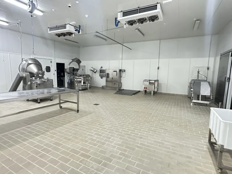 Business, Antequera, Costa del Sol.Built 1253 m².Setting : Commercial Area.Features : WiFi.