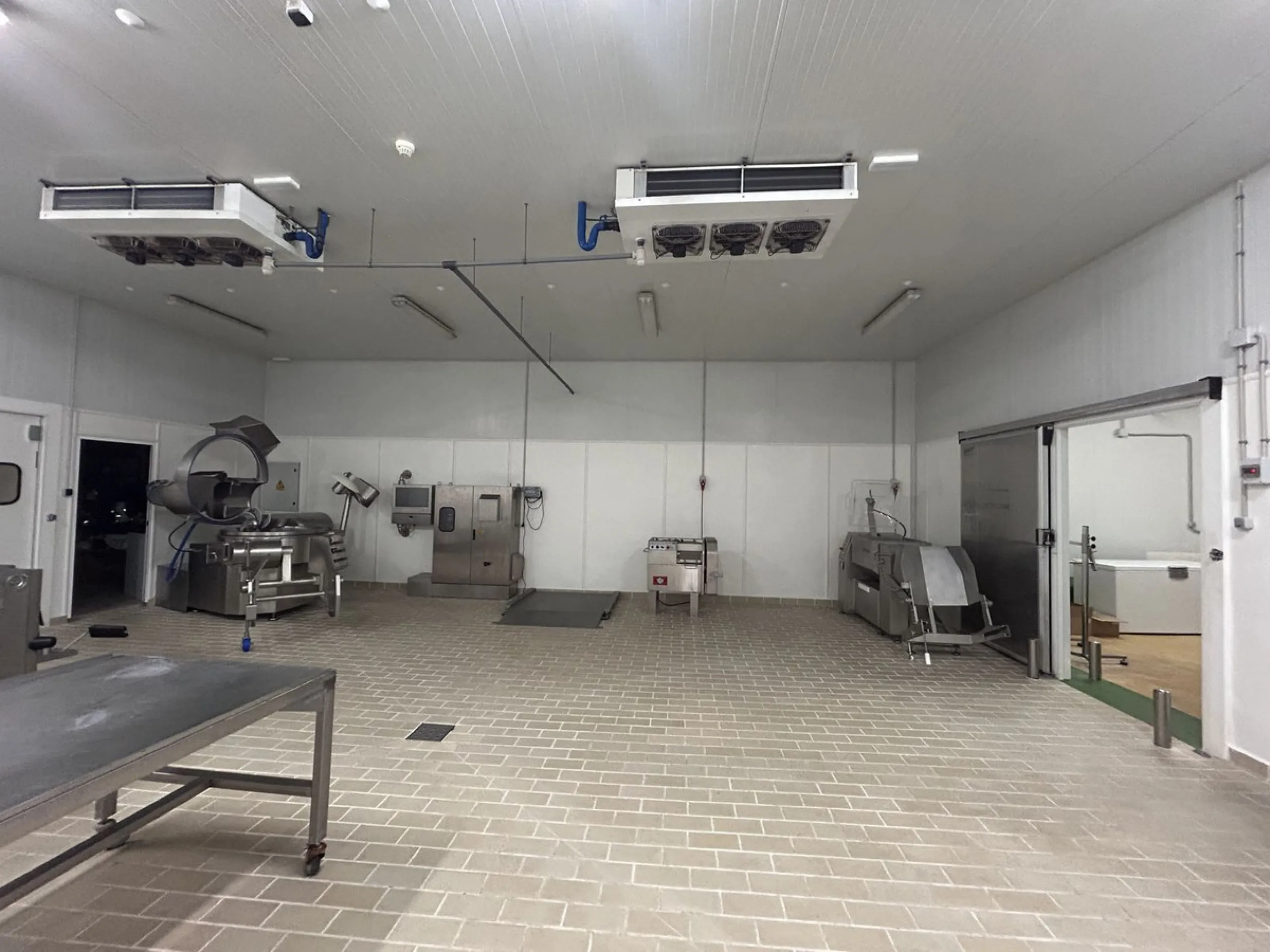 Business, Antequera, Costa del Sol.Built 1253 m².Setting : Commercial Area.Features : WiFi.