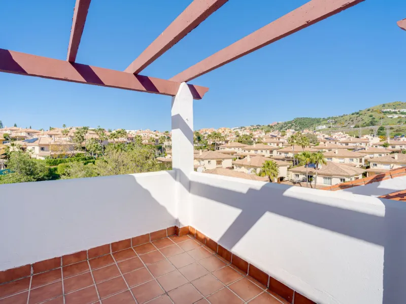 Charming 2 Bedroom Apartment in the Heart of Riviera del Sol