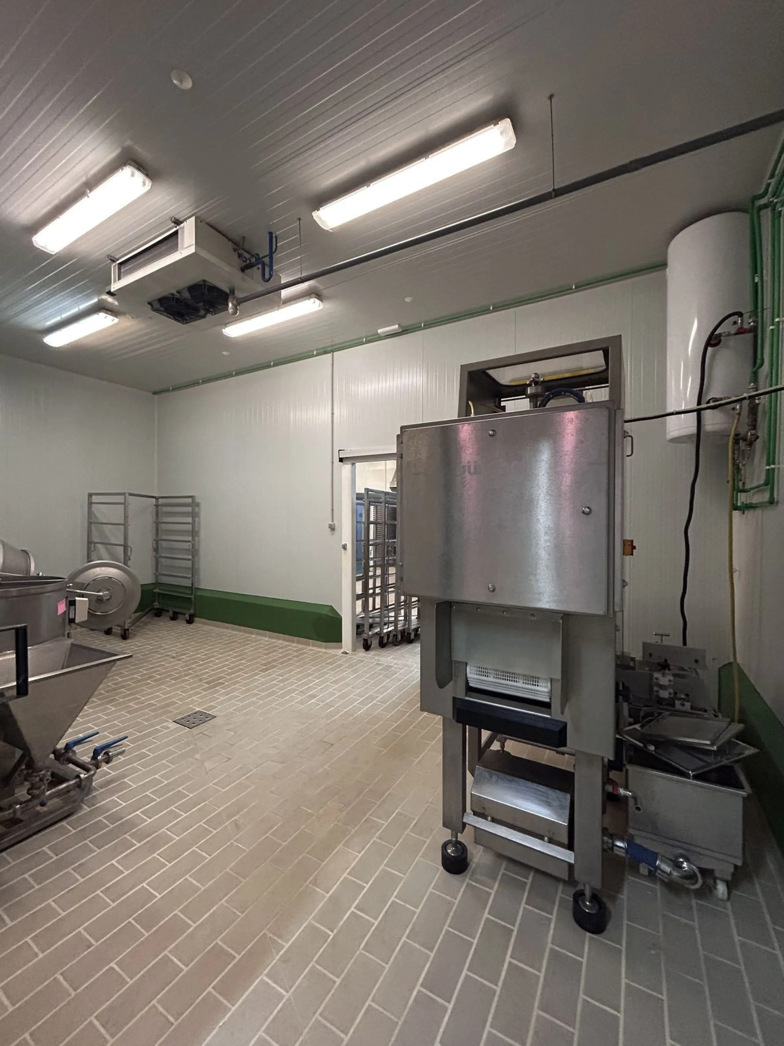 Business, Antequera, Costa del Sol.Built 1253 m².Setting : Commercial Area.Features : WiFi.