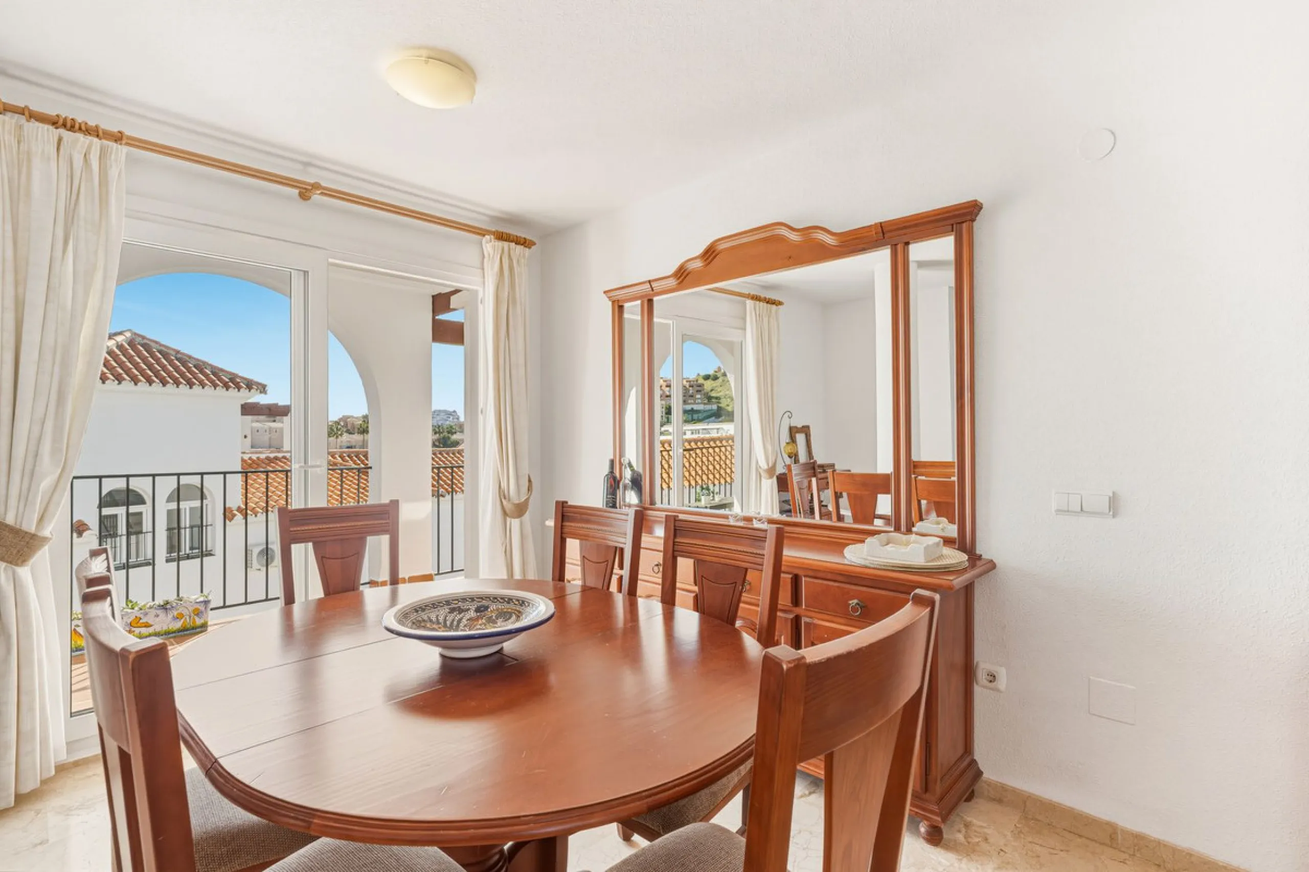 Charming 2 Bedroom Apartment in the Heart of Riviera del Sol