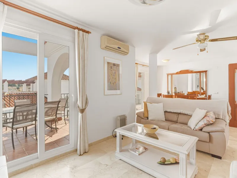 Charming 2 Bedroom Apartment in the Heart of Riviera del Sol