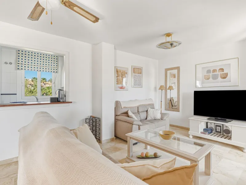 Charming 2 Bedroom Apartment in the Heart of Riviera del Sol
