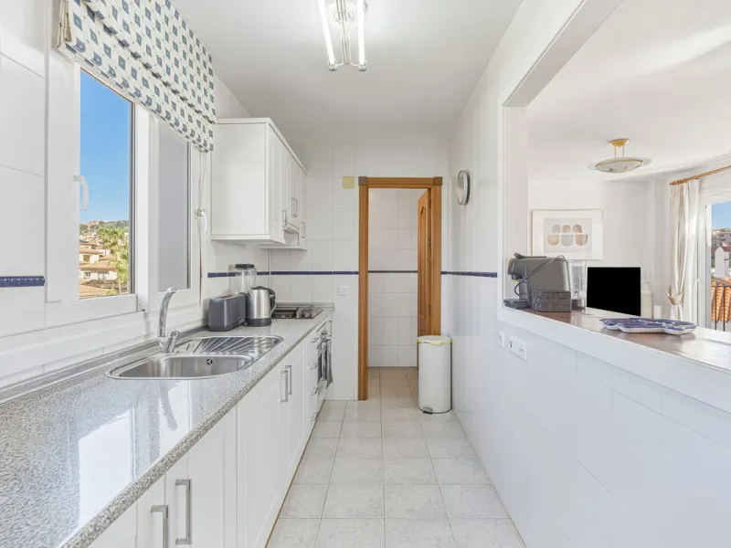Charming 2 Bedroom Apartment in the Heart of Riviera del Sol