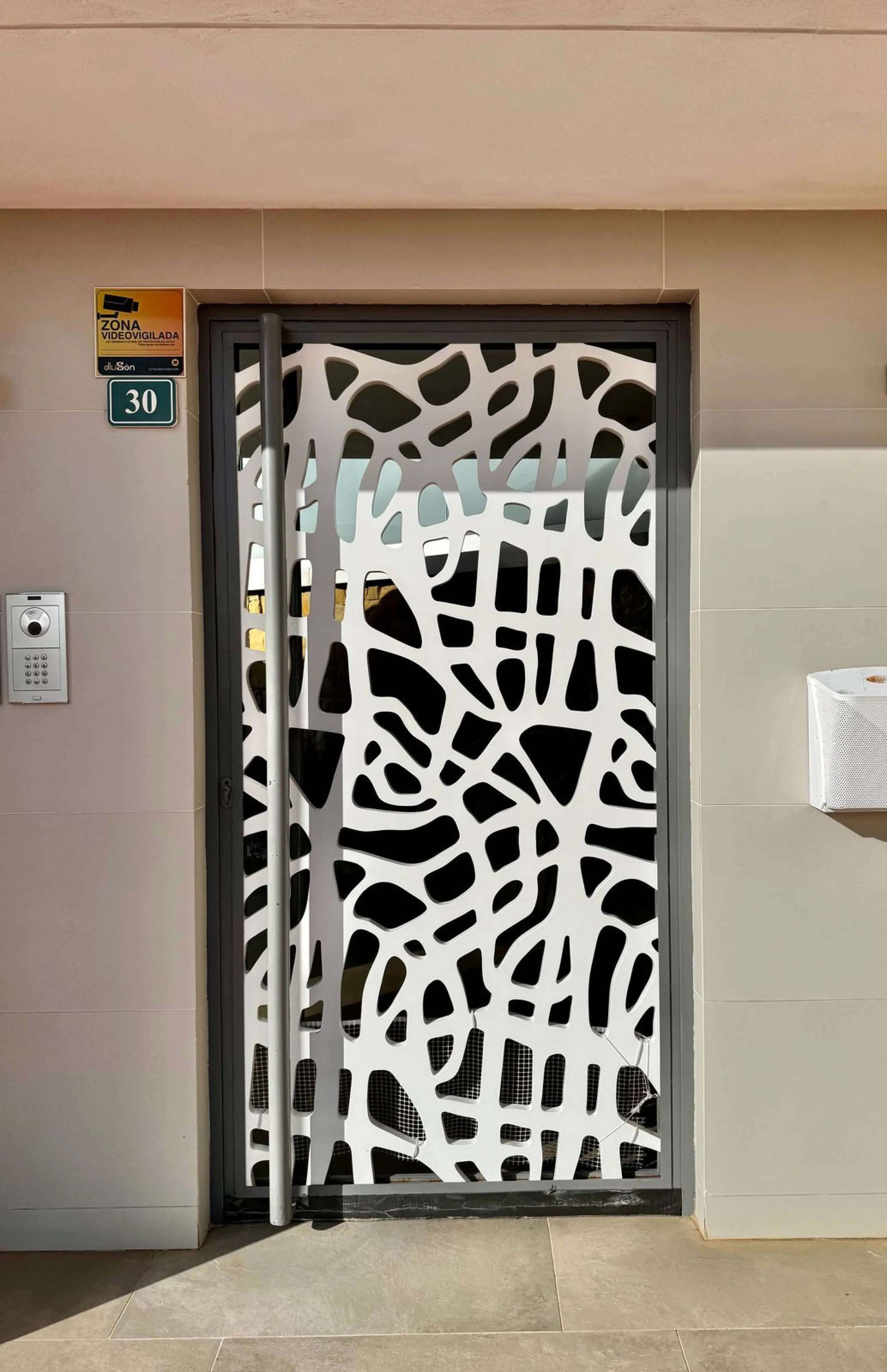 Indoor/outdoor living concept at its best!