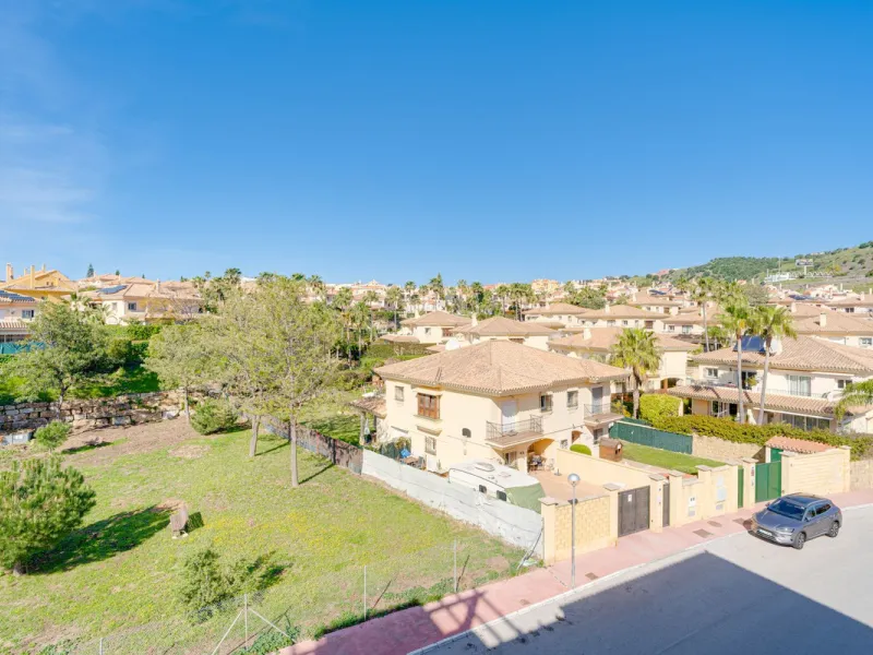 Charming 2 Bedroom Apartment in the Heart of Riviera del Sol