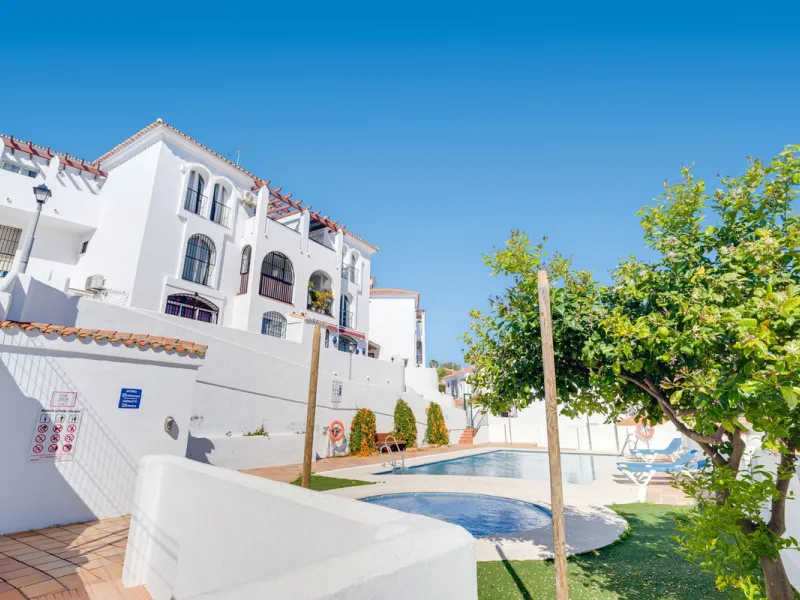 Charming 2 Bedroom Apartment in the Heart of Riviera del Sol