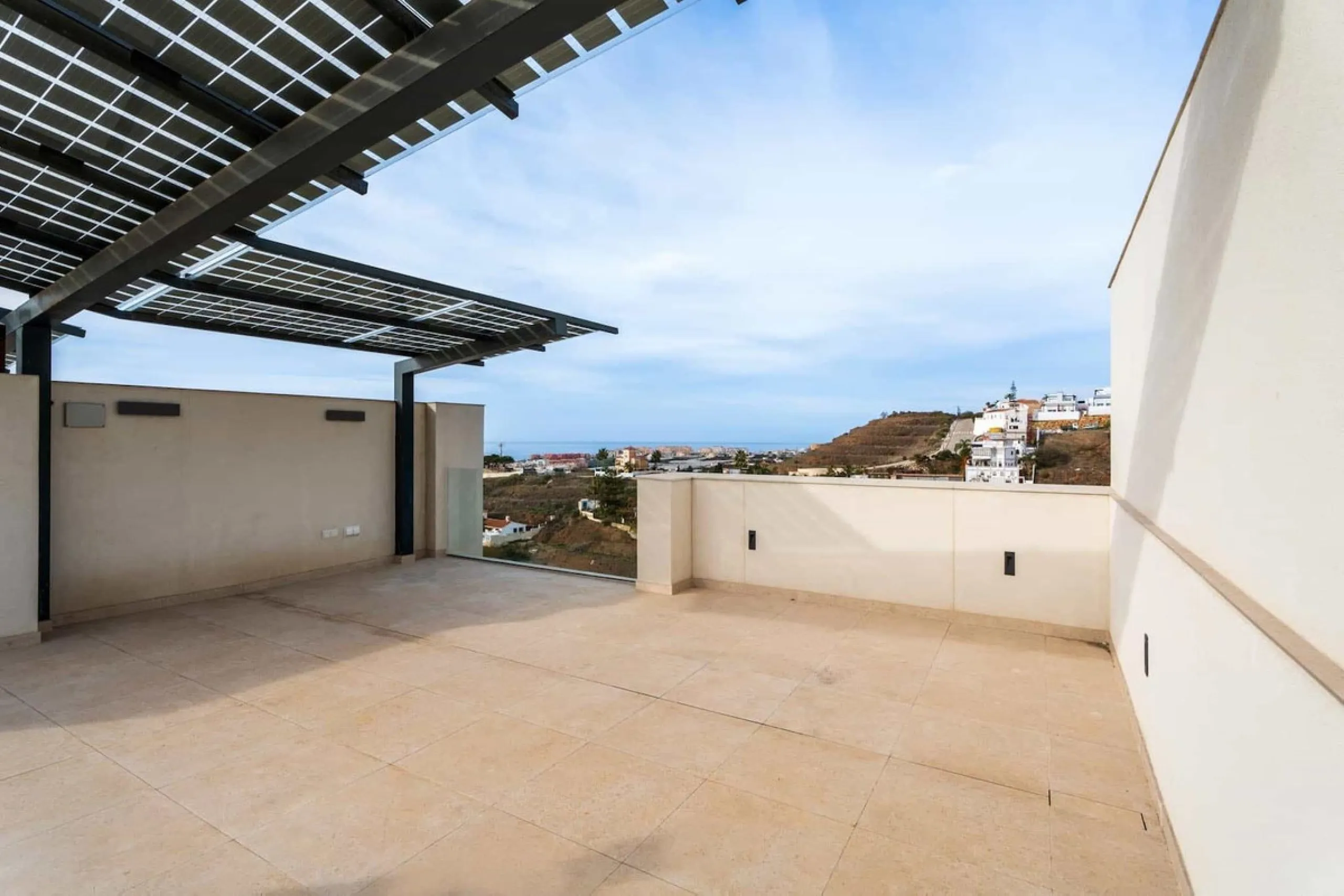 El Mirador is a privately owned 5 star resort on the Costa del Sol, located right on the Mediterranean Sea, just 50km from Malaga. El Mirador is built on a sustainable foundation, where, among other things, electricity and heat are produced sustainably th