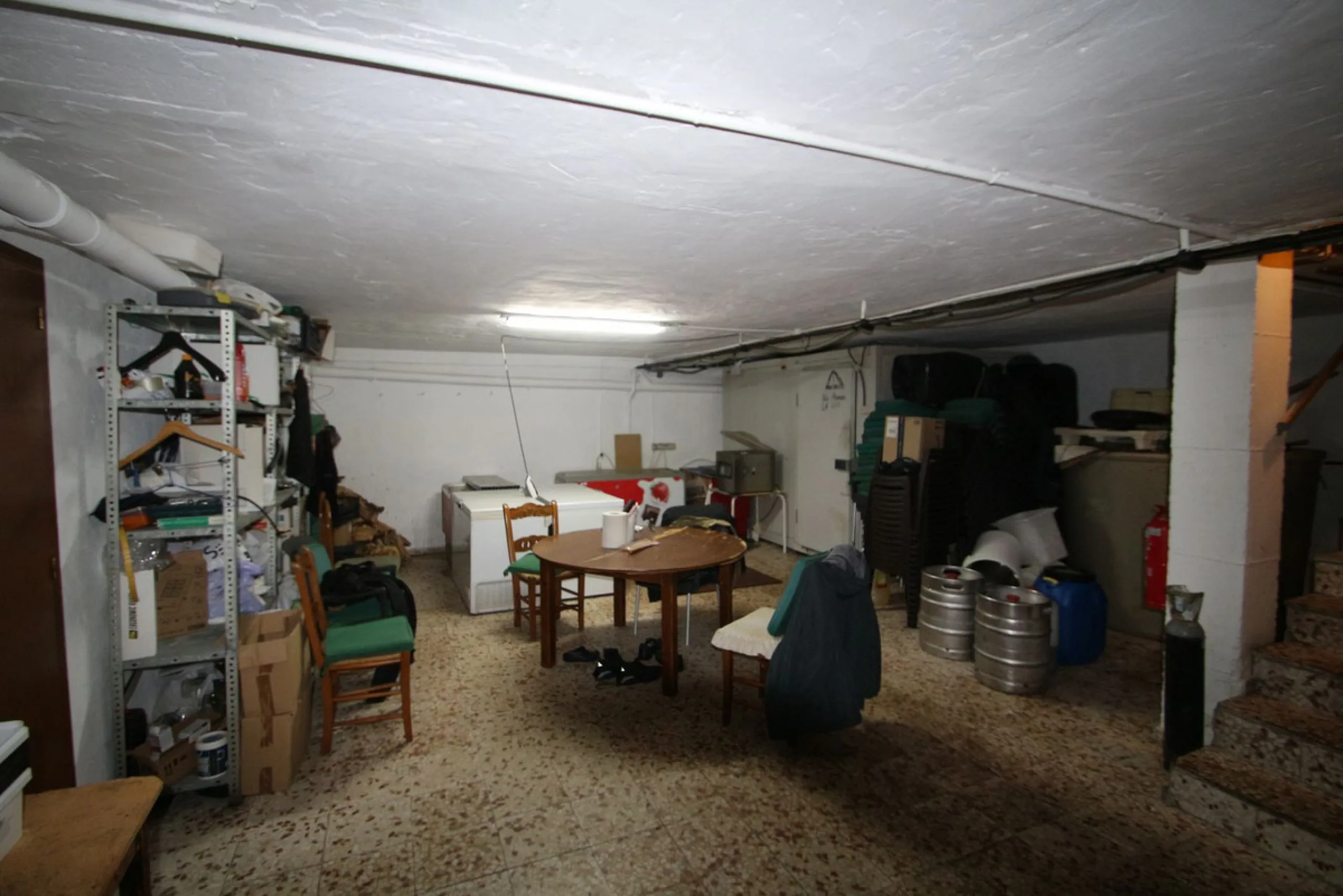 Anyone looking for a long established business with combined living premises MUST see this property.