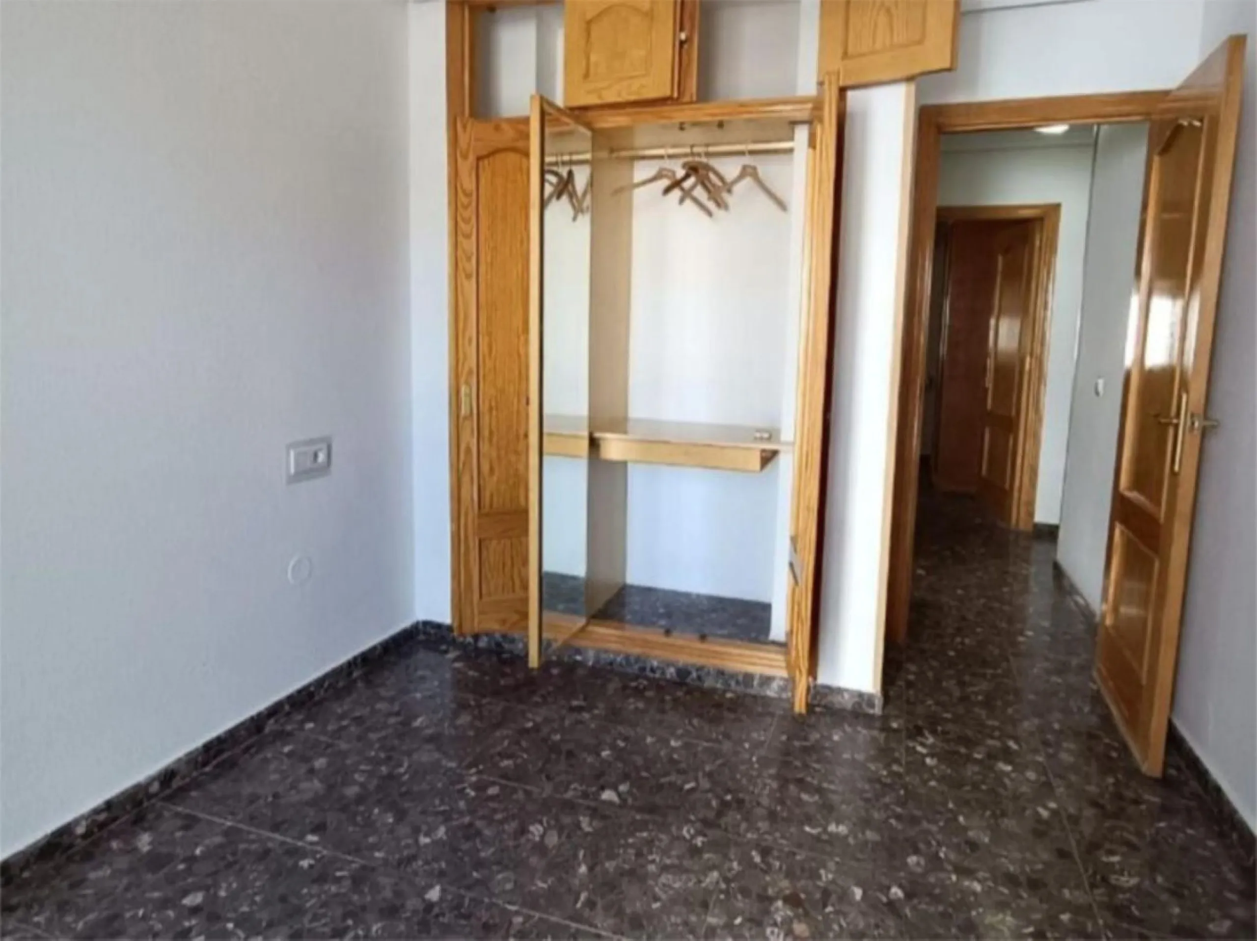 Апартамент средний этаж, Estepona, Costa del Sol