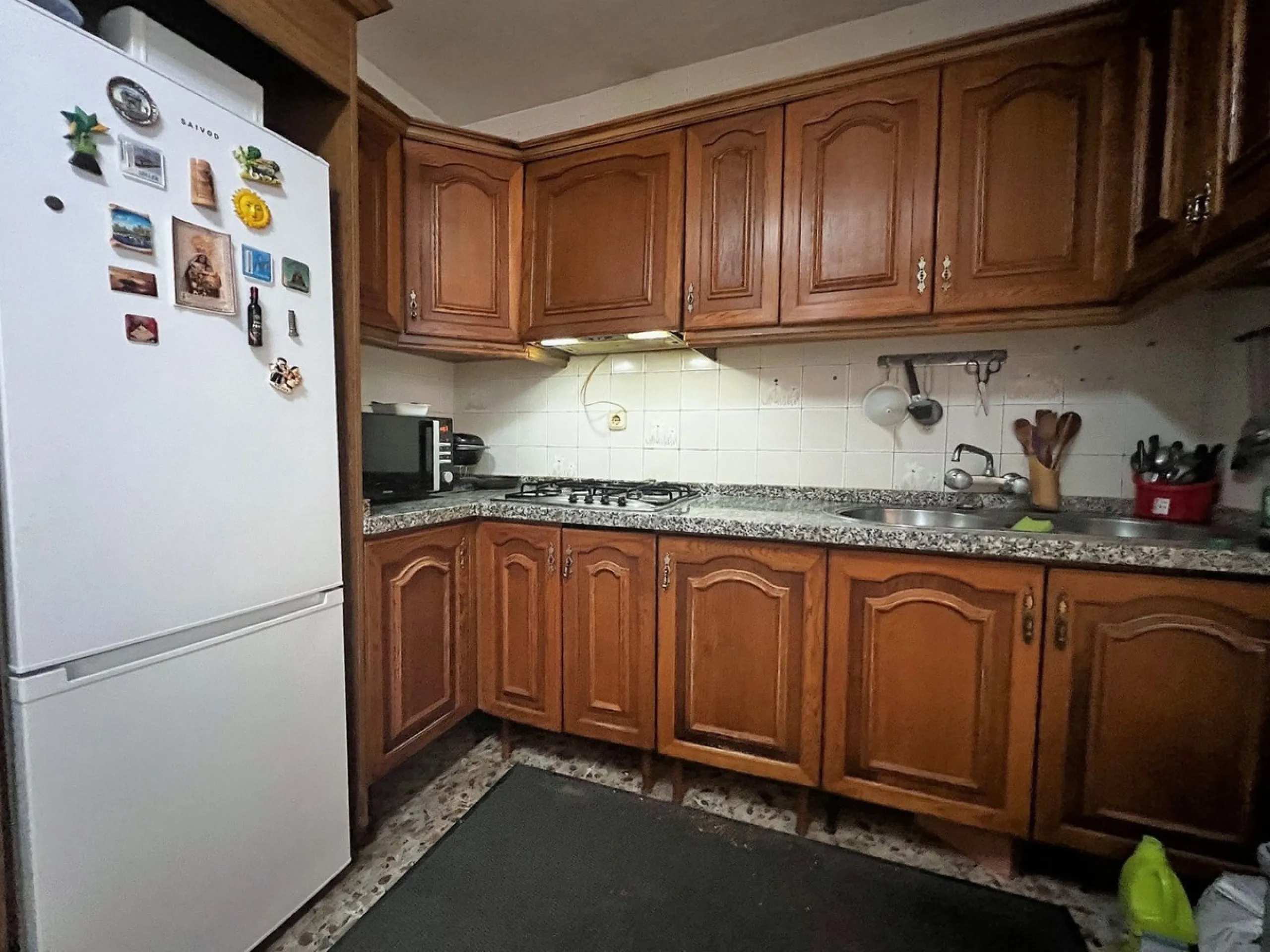 Central House for Sale in the Second Line of Fuengirola's Seafront Promenade
