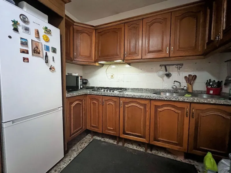 Central House for Sale in the Second Line of Fuengirola's Seafront Promenade