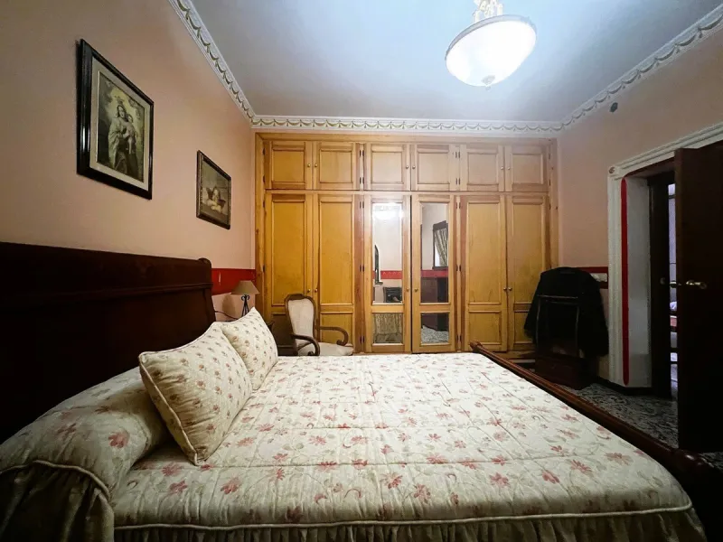 Central House for Sale in the Second Line of Fuengirola's Seafront Promenade