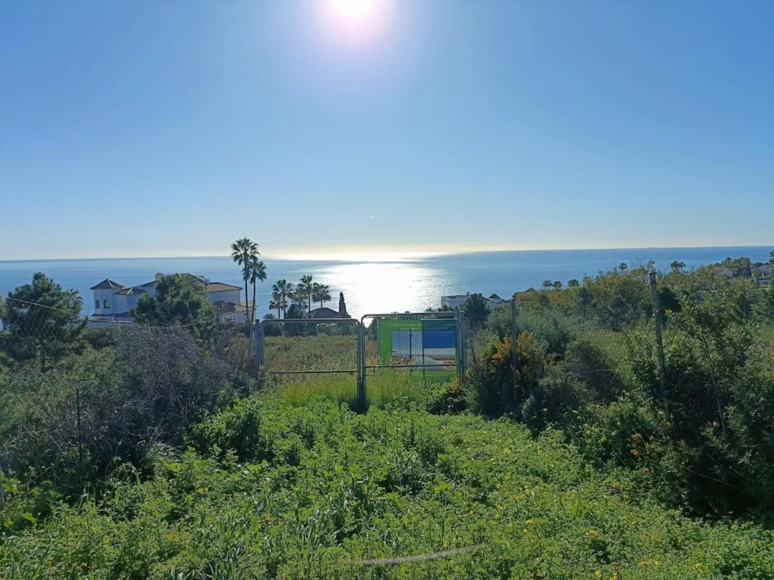 Plot - Residential Plot в продаже в Manilva, Málaga. Площадь участка 5834 м²