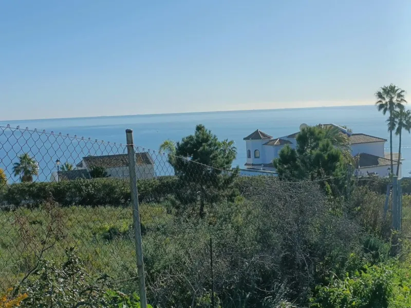 Plot - Residential Plot в продаже в Manilva, Málaga. Площадь участка 5834 м²