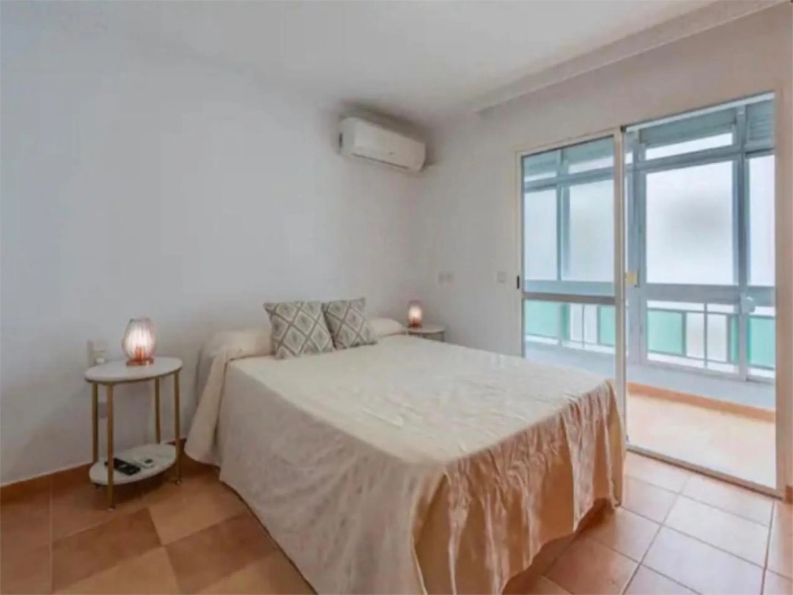 Middle Floor Apartment, San Pedro de Alcántara, Costa del Sol.