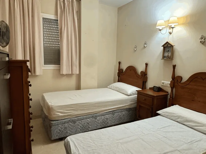 Apartment - Middle Floor Apartment в продаже в Fuengirola, Málaga. В доме 3 спален и 2 ванных комнат. Площадь дома 117 м²
