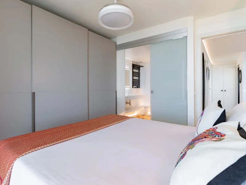 Apartment - Middle Floor Apartment в продаже в Marbella, Málaga. В доме 3 спален и 2 ванных комнат. Площадь дома 118 м²