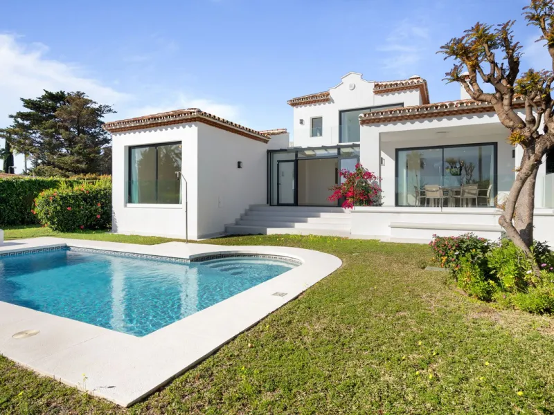 Spectacular Fully Renovated Villa with Sea Views in Elviria